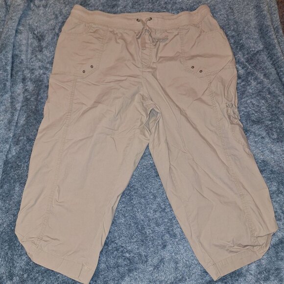 Faded Glory Womens 20W Khaki Capris Adjustable Leg Drawstring Pockets Plus Size - Picture 11 of 13